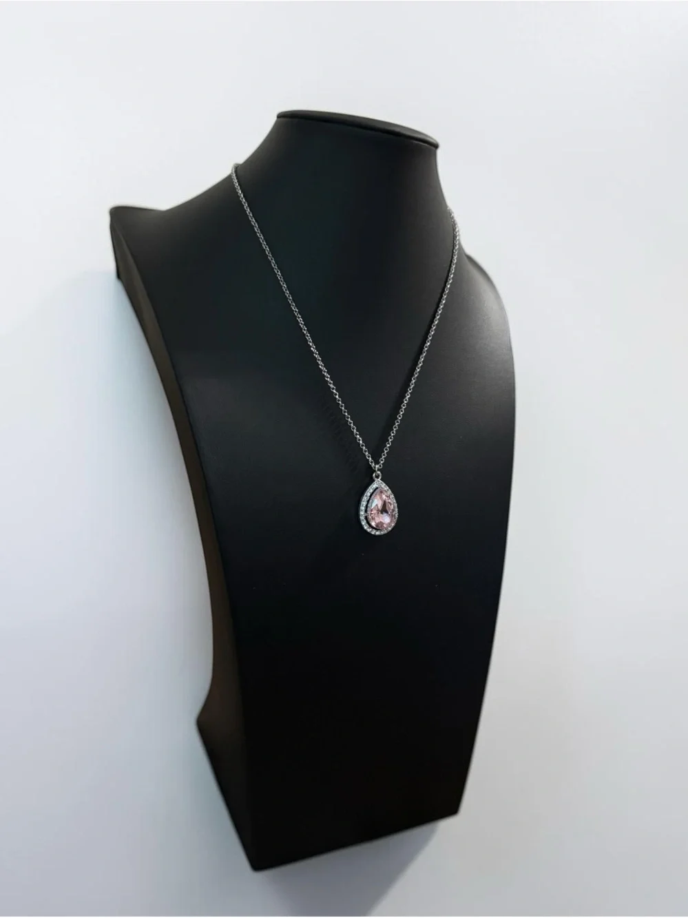 Lot Of 4 ChunkyCrystal boho bib $ pendent necklaces